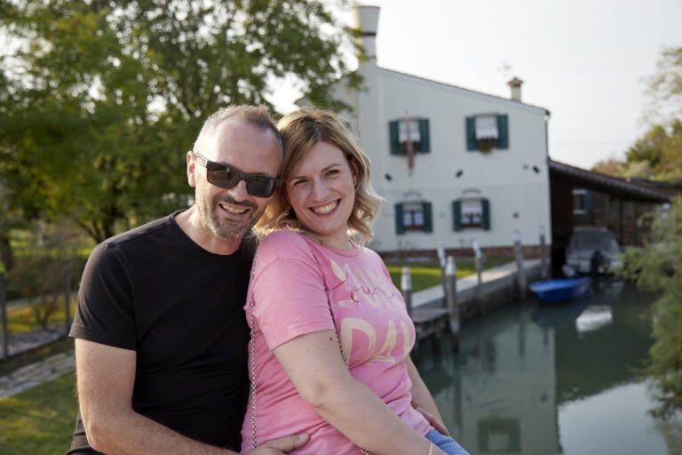 nicostudio-foto-pre-wedding-Alessia e Paolo-barca-venezia-40
